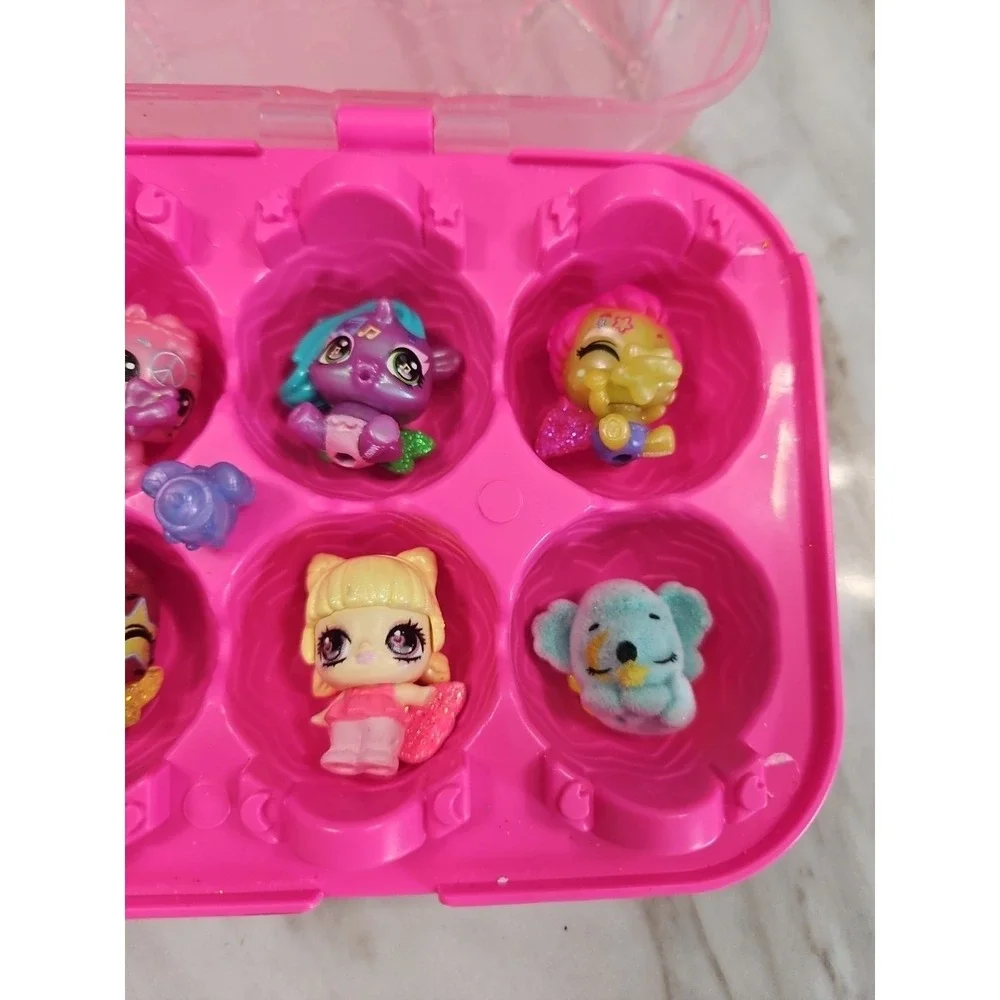 Hatchimals 12 Egg Surprises CollEGGtible Cute Shimmer Babies Carton &Accessories